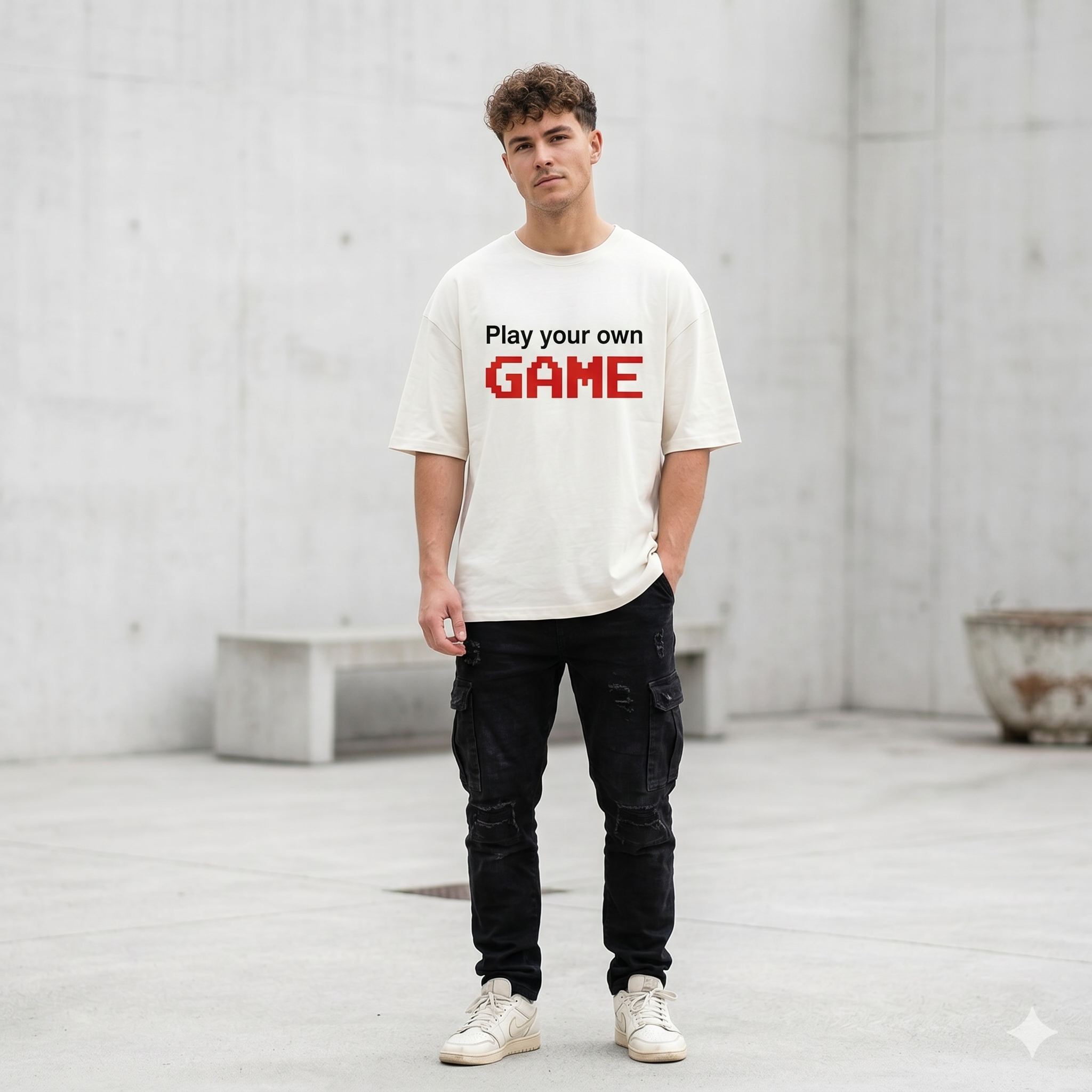 "PLAY YOUR OWN GAME" OVERSIZED T-SHIRT
