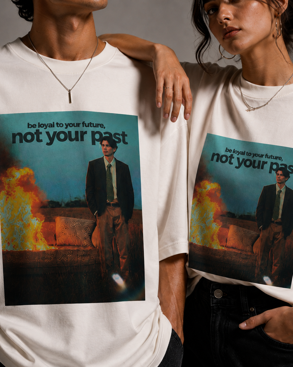 FUTURE COMES FIRST -- Premium Oversized T-shirt